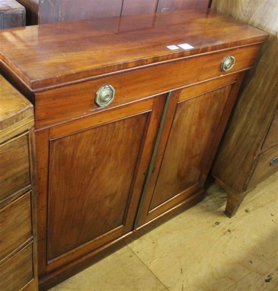 Victorian mahogany chiffonier (lacking upper shelf)